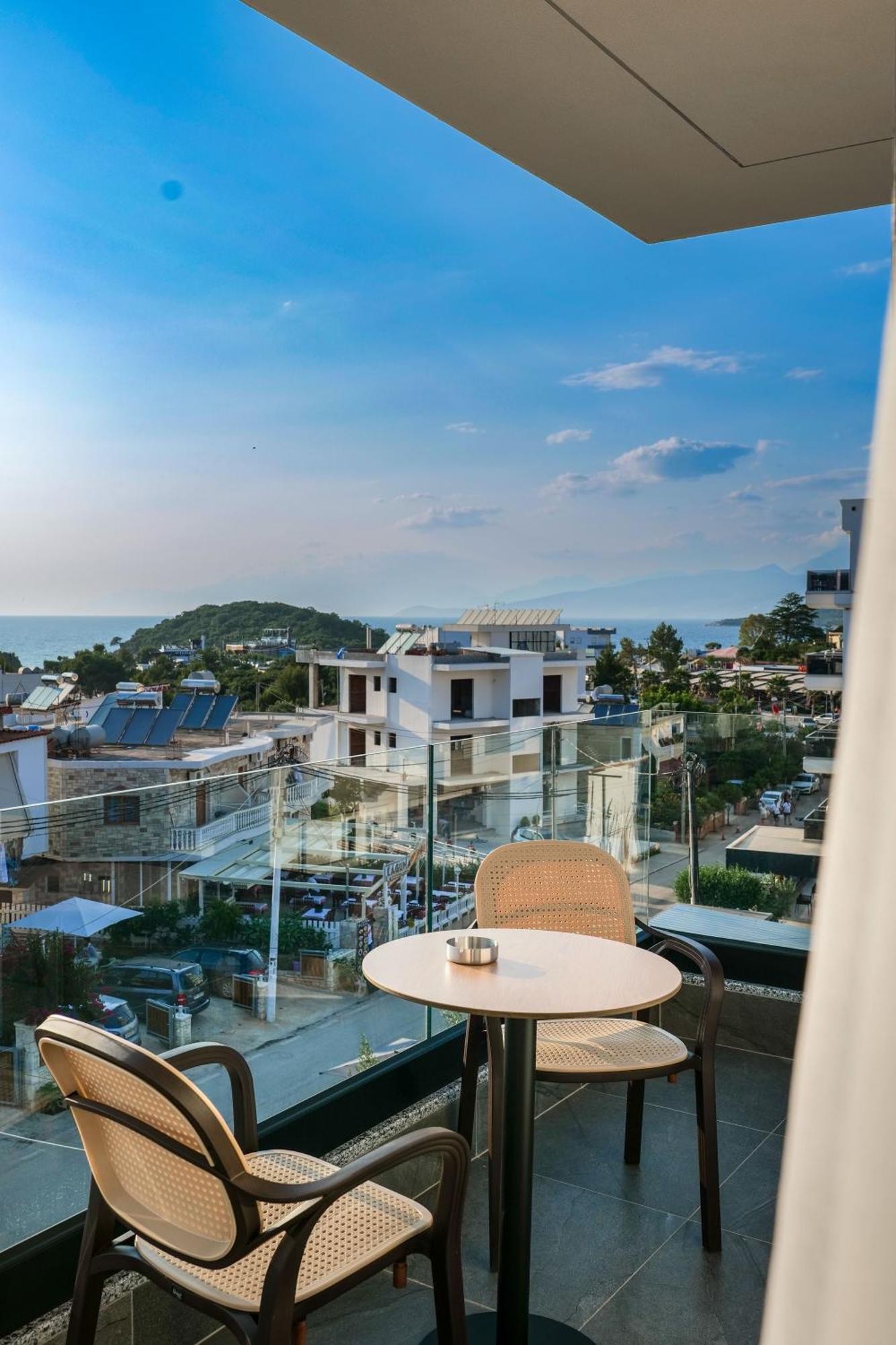 Koko Hotel Ksamil Esterno foto